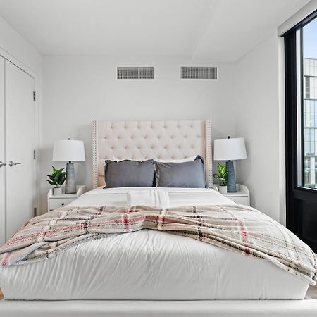 Furnished Luxury Apartment Next To Harvard Stadium Boston Bagian luar foto