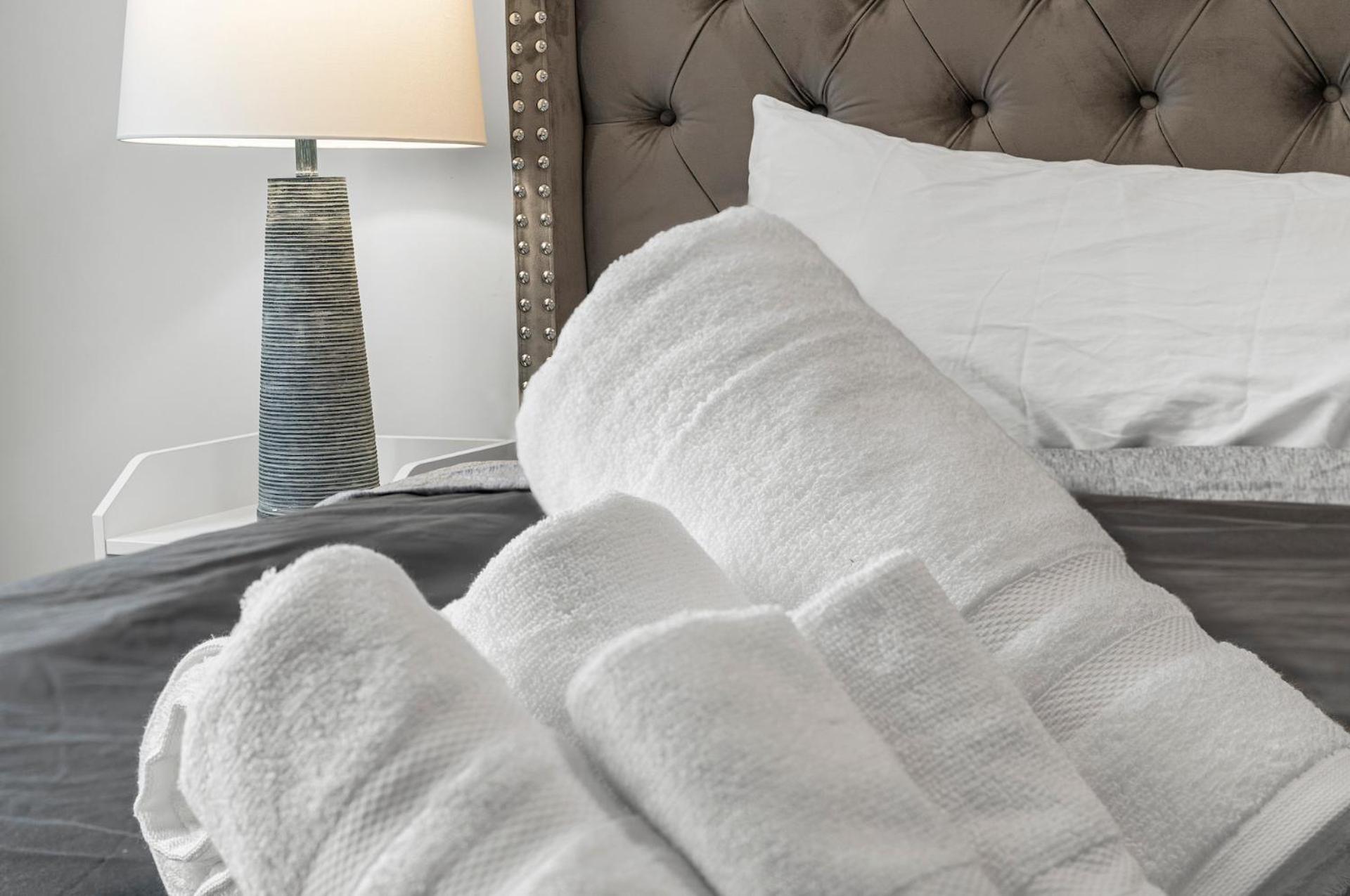 Furnished Luxury Apartment Next To Harvard Stadium Boston Bagian luar foto