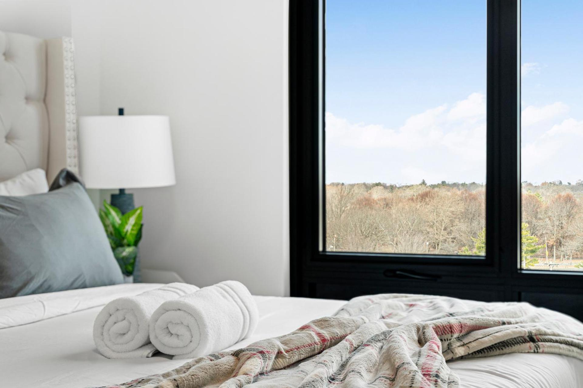 Furnished Luxury Apartment Next To Harvard Stadium Boston Bagian luar foto